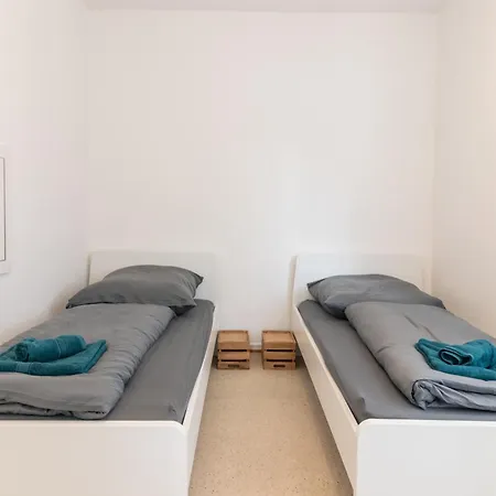 Monteurapartment I 6 Betten I Kueche I Waschmaschine I Balkon I Garten Apartment Darmstadt