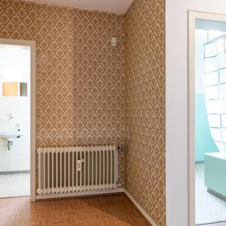 Monteurapartment I 6 Betten I Kueche I Waschmaschine I Balkon I Garten Apartment Darmstadt
