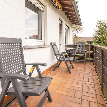 Monteurapartment I 6 Betten I Kueche I Waschmaschine I Balkon I Garten * Darmstadt